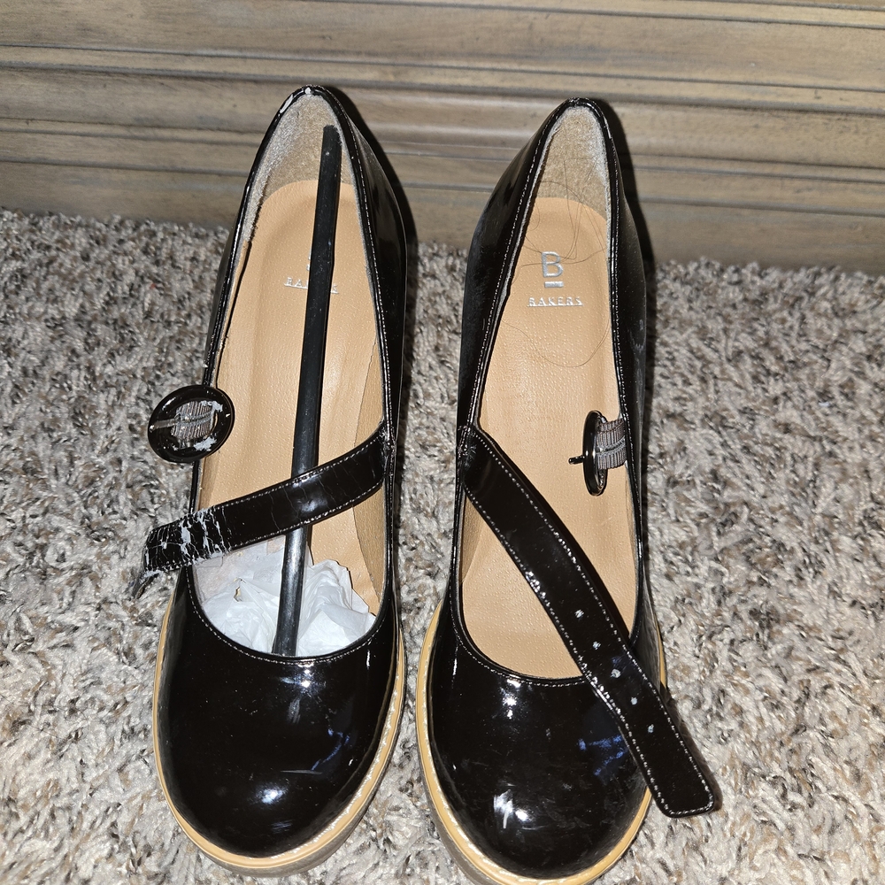 Bakers Black Mary Jane Heels